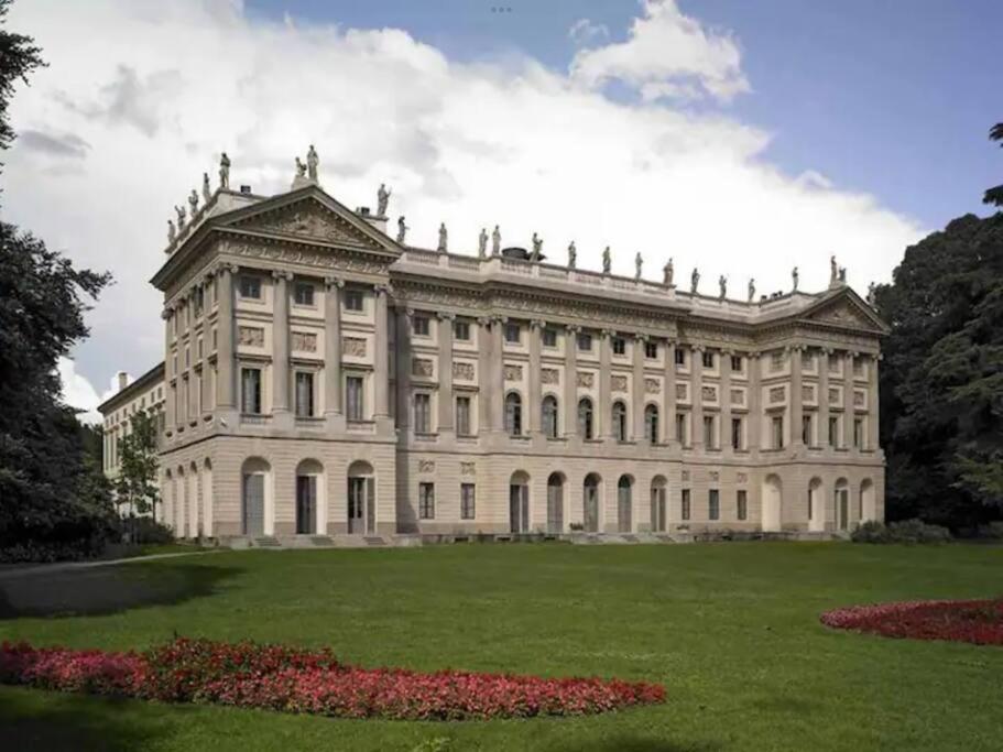 Apartment Center Of Milan Milão Exterior foto